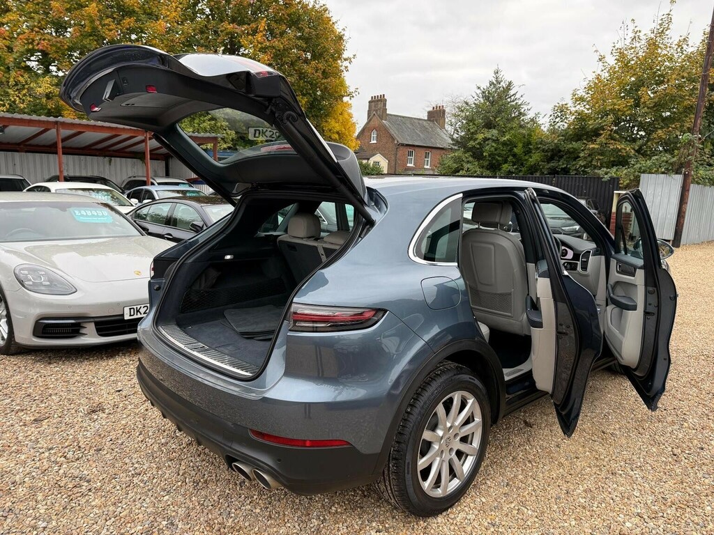 Porsche Cayenne Petrol #55