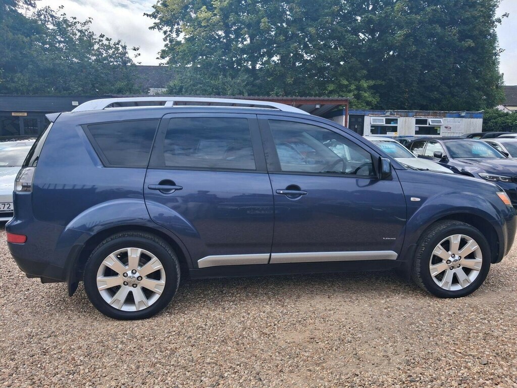 Mitsubishi Outlander 2.0 Intense Elegance H-line Di-d 139 Bhp Black #20
