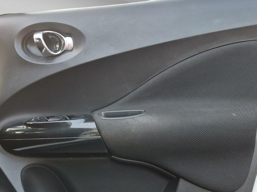 Nissan Juke Acenta Premium Silver #24