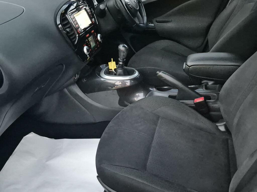 Nissan Juke Acenta Premium Silver #42