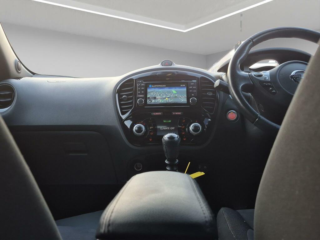 Nissan Juke Acenta Premium Silver #9