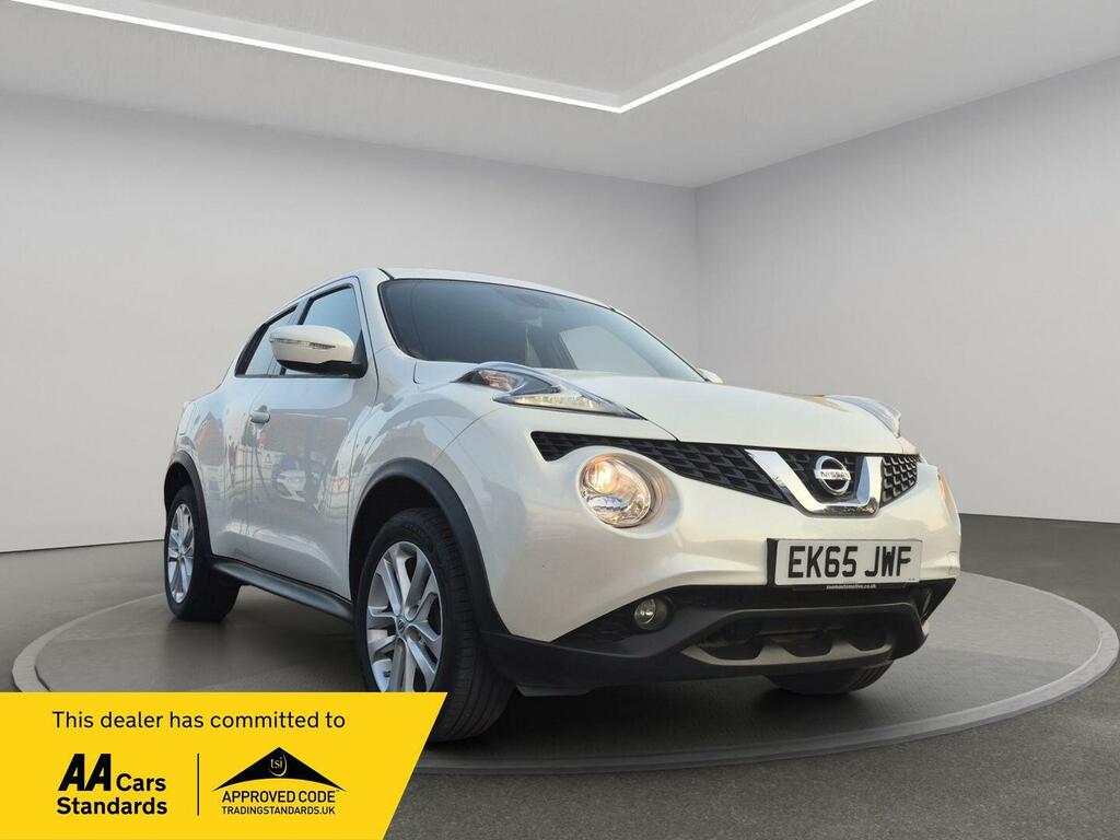 Nissan Juke Suv White