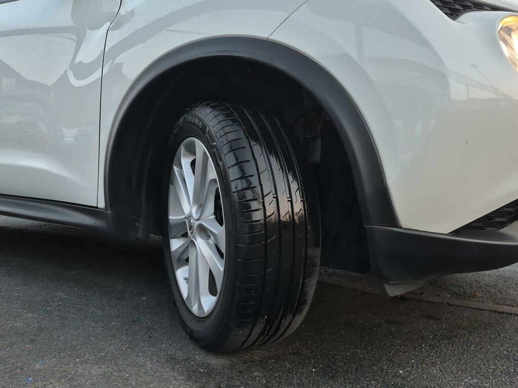Nissan Juke Acenta Premium Silver #32