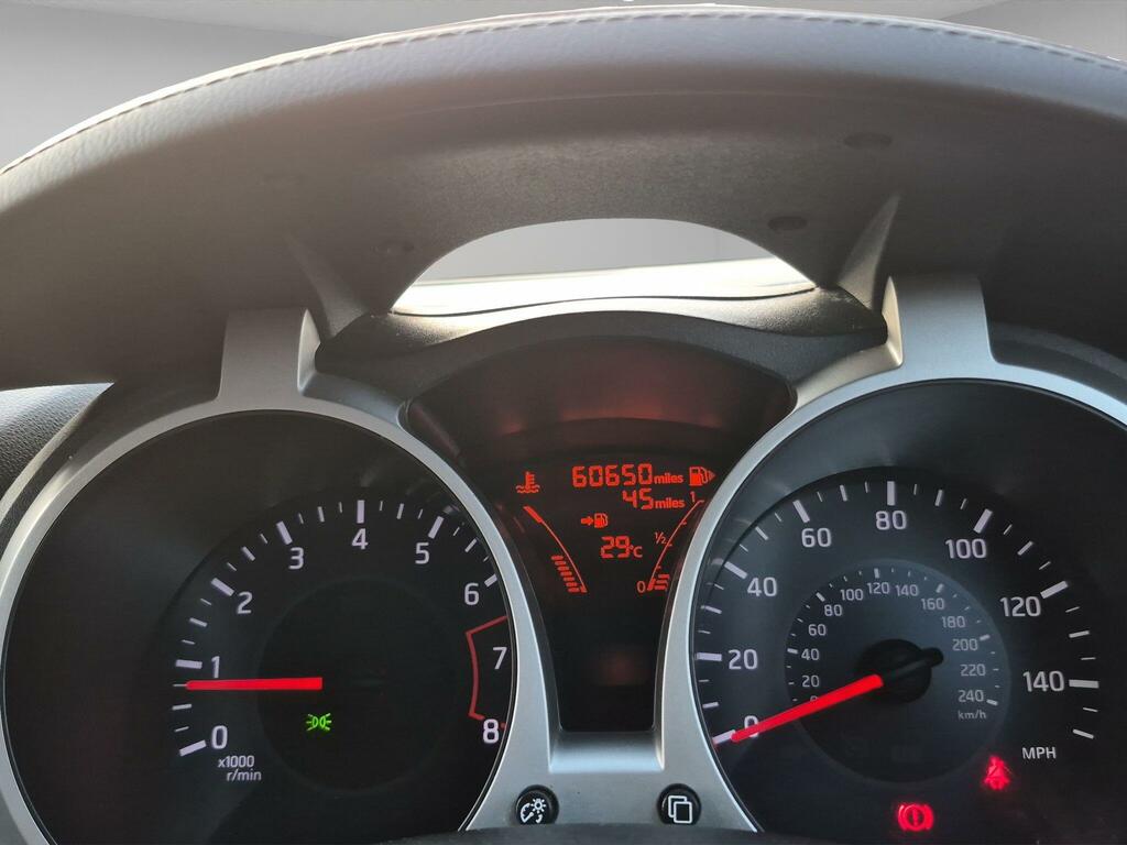 Nissan Juke Acenta Premium Silver #37