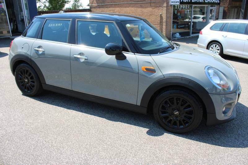 Mini Hatch 1.5 Cooper Hatchback Euro 6 Ss GU67XLT Grey #4