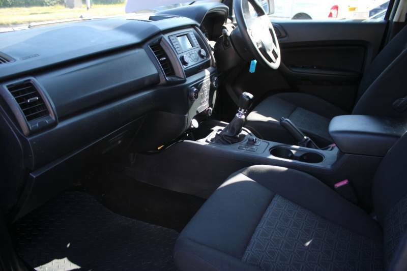 Ford Ranger Tdci 170Ps Limited 4Wd Euro 6 With 17 Alloys, Rev White #18