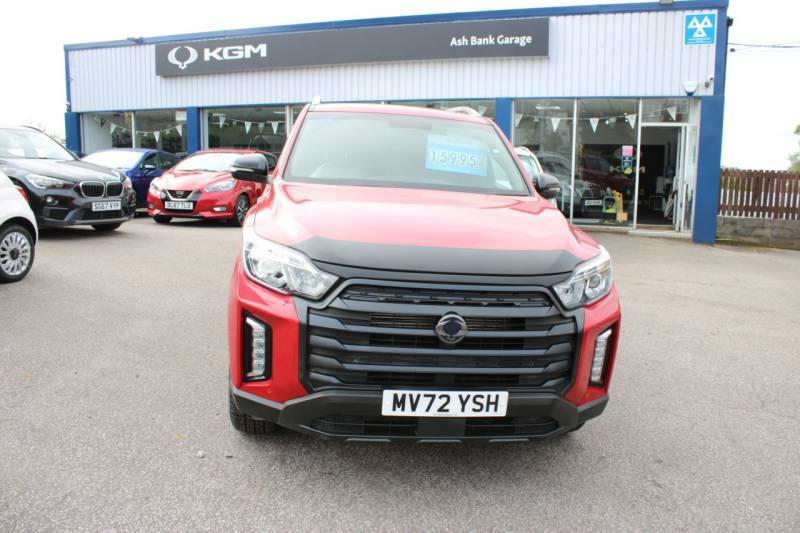 SsangYong Musso 2.2D Saracen Pickup Double Cab 4Wd Red #2