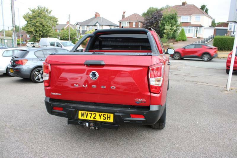 SsangYong Musso 2.2D Saracen Pickup Double Cab 4Wd Red #6