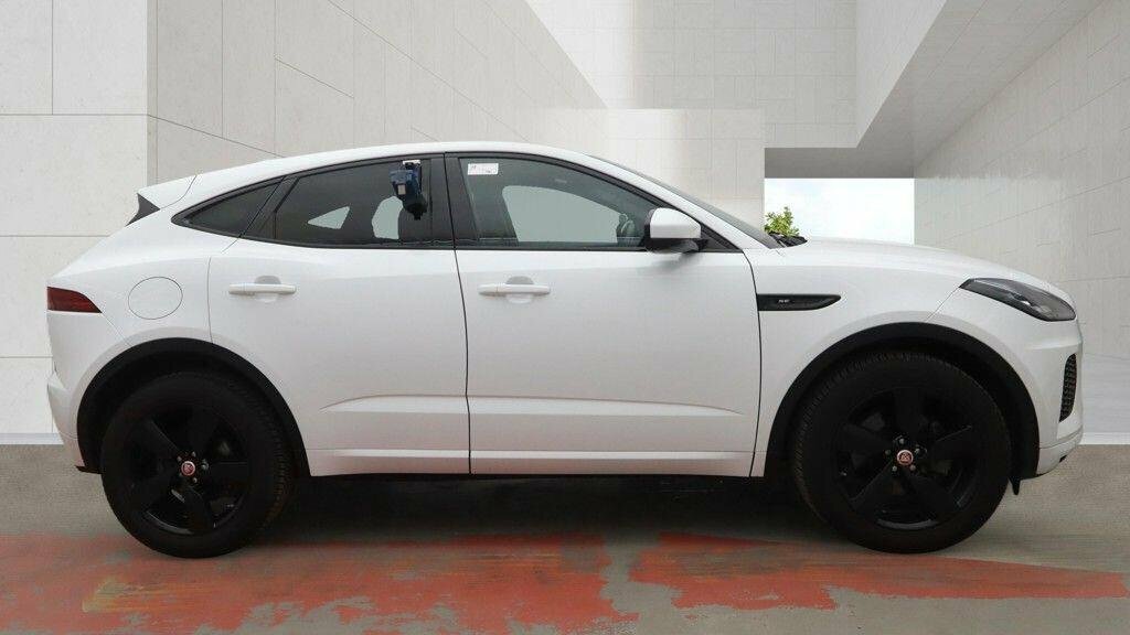 Jaguar E-Pace 2.0 D180 R-dynamic Se Awd Euro 6 Ss LD19VGG White #5