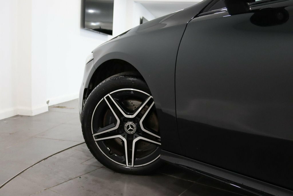 Mercedes-Benz A Class 1.3 A250e 15.6Kwh Amg Line Executive 8G-dct Euro Black #4