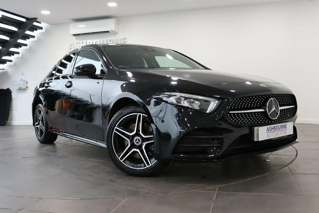Mercedes-Benz A Class 1.3 A250e 15.6Kwh Amg Line Executive 8G-dct Euro Black #3