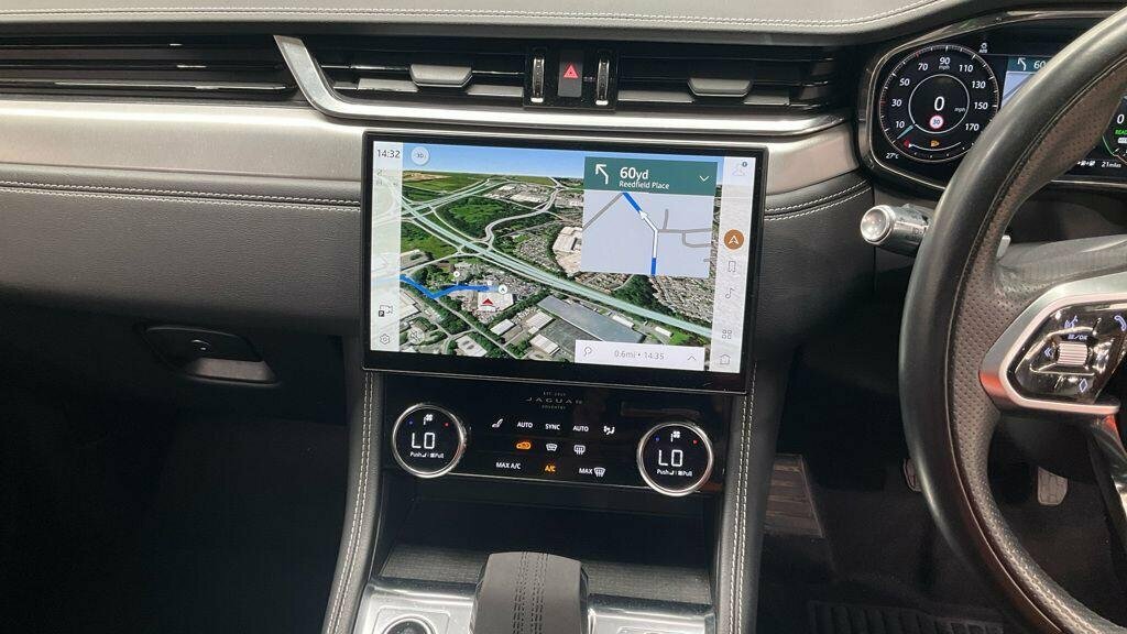 Jaguar F-Pace 2.0 D200 Mhev R-dynamic S Suv Awd Black #13