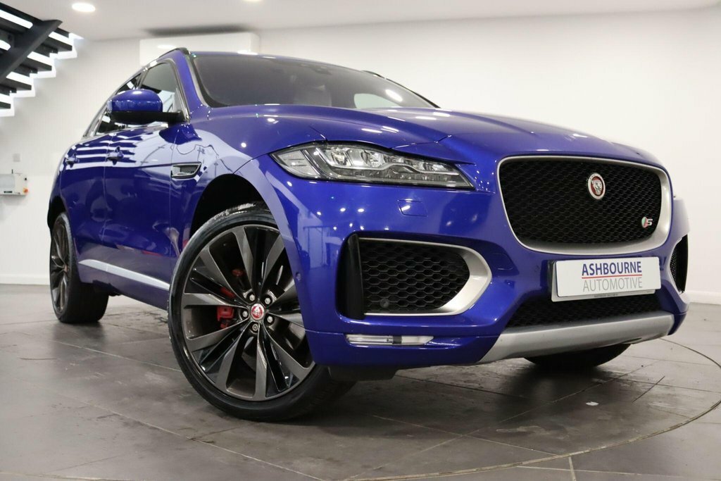 Jaguar F-Pace 3.0 D300 V6 First Edition Awd Euro 6 Ss Blue #3