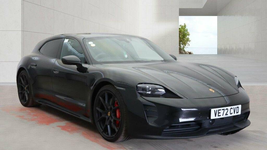 Porsche Taycan Performance Plus 93.4Kwh Gts Sport Turismo 4W Black