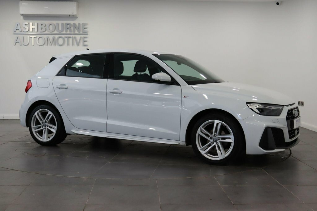 Audi A1 Sport 25 Tfsi 95 Ps 5-Speed White #6