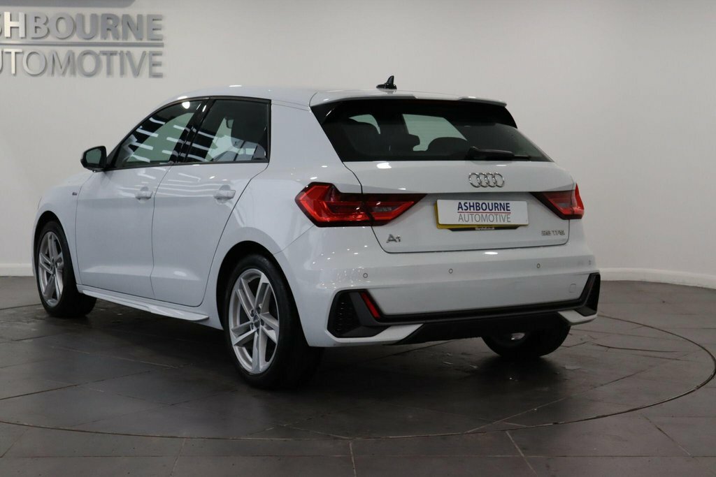 Audi A1 Sport 25 Tfsi 95 Ps 5-Speed White #33