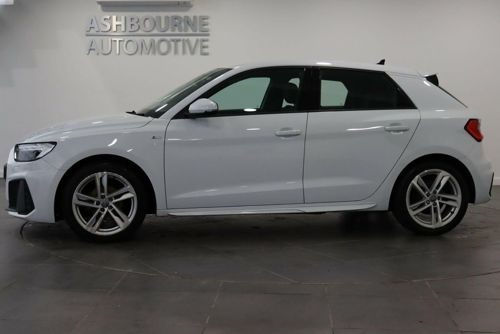 Audi A1 Sport 25 Tfsi 95 Ps 5-Speed White #45