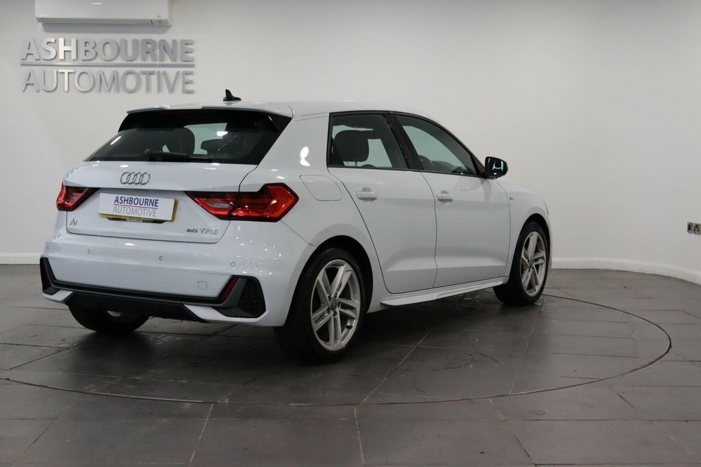 Audi A1 Sport 25 Tfsi 95 Ps 5-Speed White #22