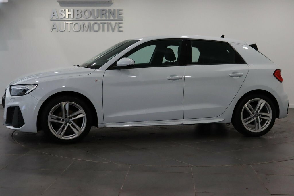 Audi A1 Sport 25 Tfsi 95 Ps 5-Speed White #46