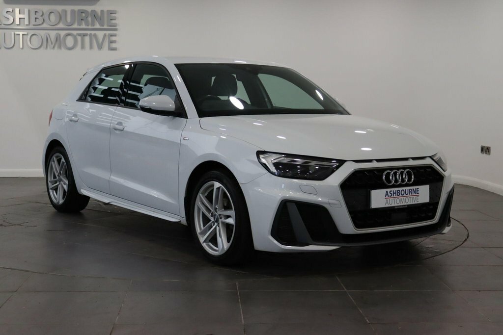 Audi A1 Sport 25 Tfsi 95 Ps 5-Speed White #64