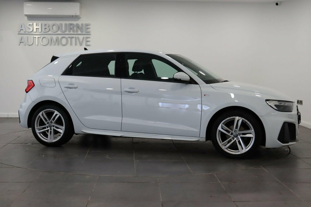 Audi A1 Sport 25 Tfsi 95 Ps 5-Speed White #8