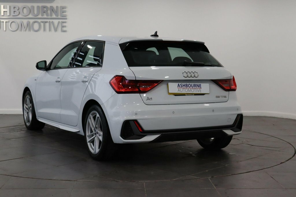 Audi A1 Sport 25 Tfsi 95 Ps 5-Speed White #32