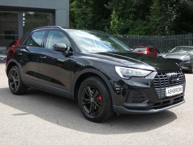 Audi Q3 2021 1.5 Tfsi Cod 35 Technik 150 Ss SO21EVH Black #5