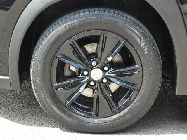 Lexus UX 2.0L 250H Premium 108 Bhp White #14