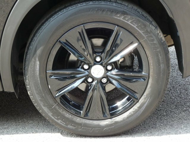 Lexus UX 2.0L 250H Premium 108 Bhp White #15
