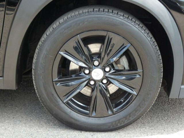 Lexus UX 2.0L 250H Premium 108 Bhp White #12