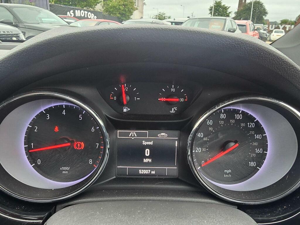 Vauxhall Astra 1.4I Sri Hatchback Euro 6 100 P White #10