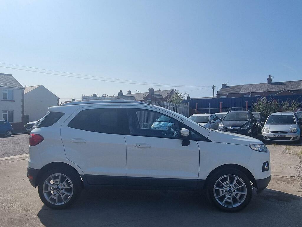 Ford Ecosport Titanium White #8
