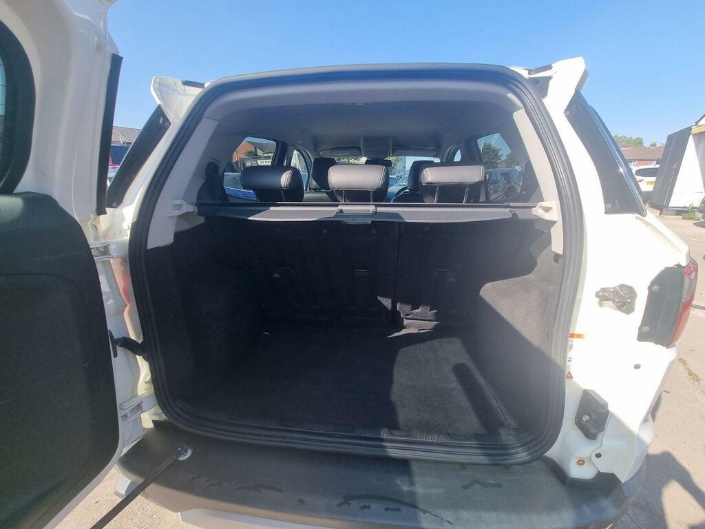 Ford Ecosport Titanium White #13