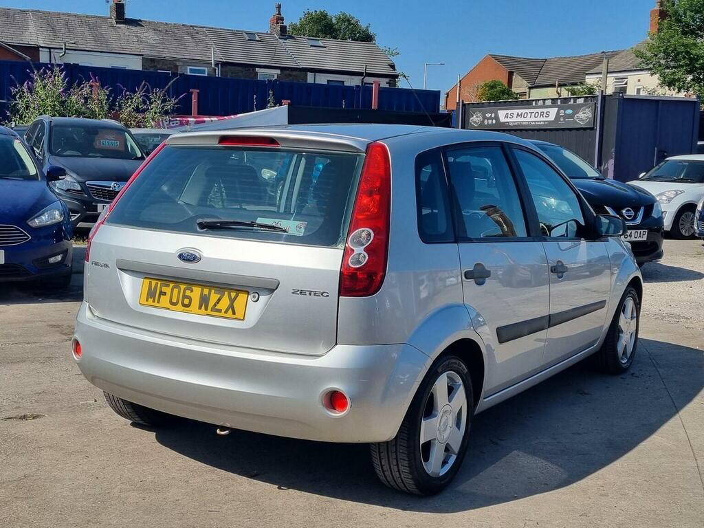 Ford Fiesta 1.4 Td Style Silver #11