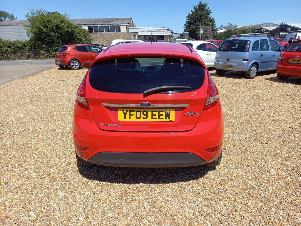 Ford Fiesta Hatchback 1.4 Titanium 200909 Red #6