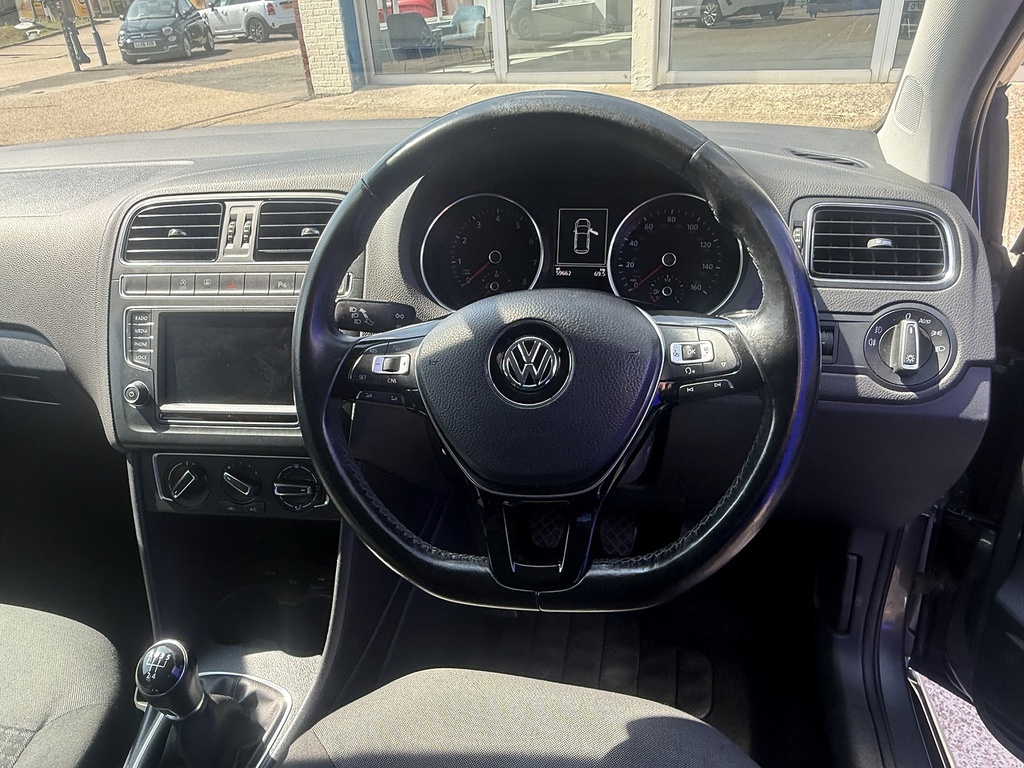 Volkswagen Polo Bluemotion Tech Match Black #5