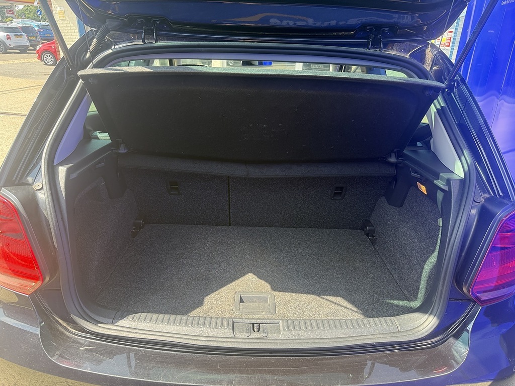 Volkswagen Polo Bluemotion Tech Match Black #4