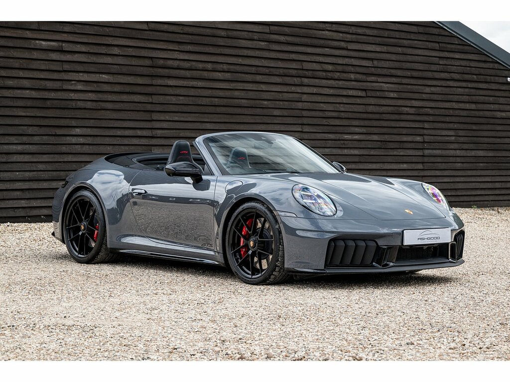 Porsche 911 Carrera 4 Gts Grey