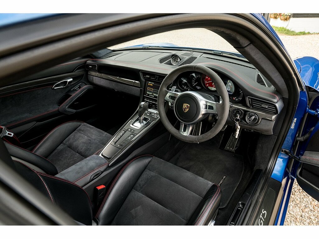 Porsche 911 Carrera Gts Pdk White #14