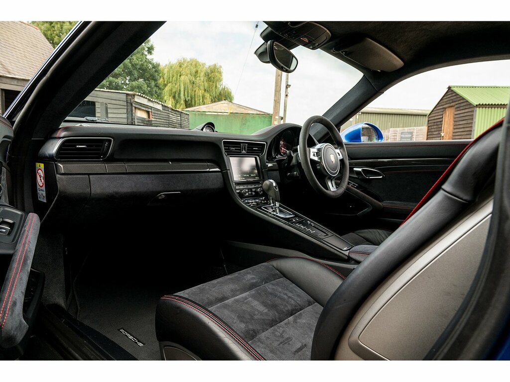 Porsche 911 Carrera Gts Pdk White #18