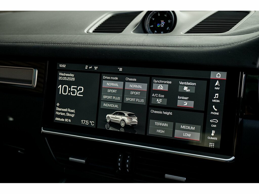 Porsche Cayenne 3.0 D V6 Platinum Edition Tiptronic S 258 White #17