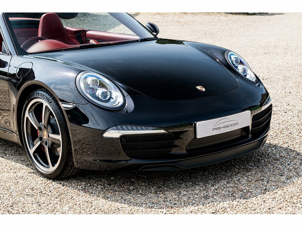Porsche 911 991 Gt3 Black #16