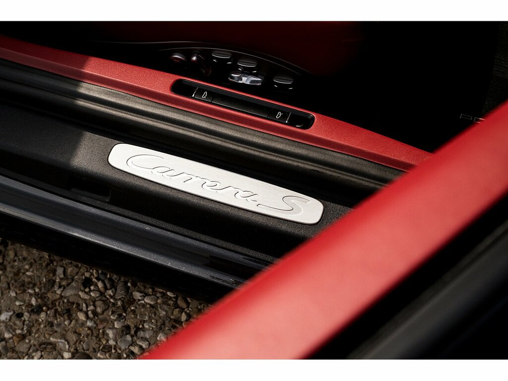 Porsche 911 991 Gt3 Black #8