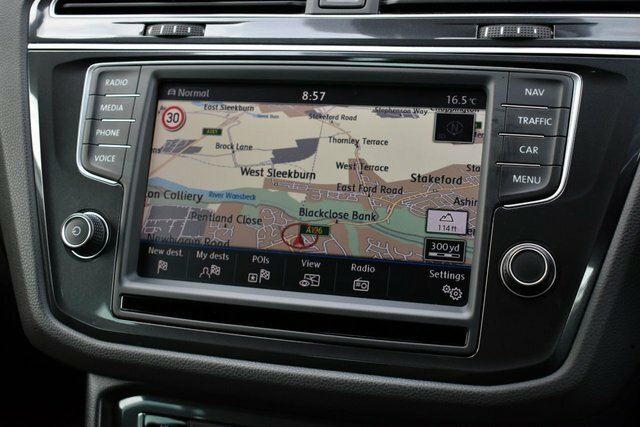 Volkswagen Tiguan 2L Match Edition White #21