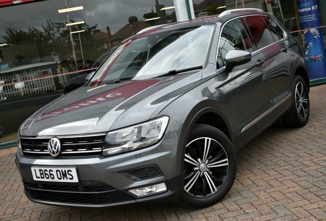 Volkswagen Tiguan 2L Match Edition White #7