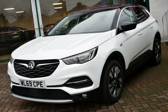 Vauxhall Grandland X 2020 1.2 Turbo Sri Nav 6-Speed 128 Bhp Eur WL69CPE White #3