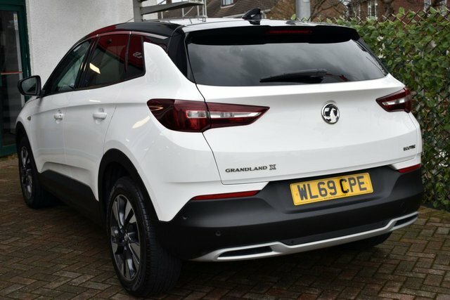 Vauxhall Grandland X 2020 1.2 Turbo Sri Nav 6-Speed 128 Bhp Eur WL69CPE White #4