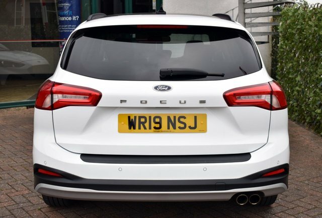 Ford Focus 2019 1.0T Ecoboost Active X Estate 6-Speed White #5