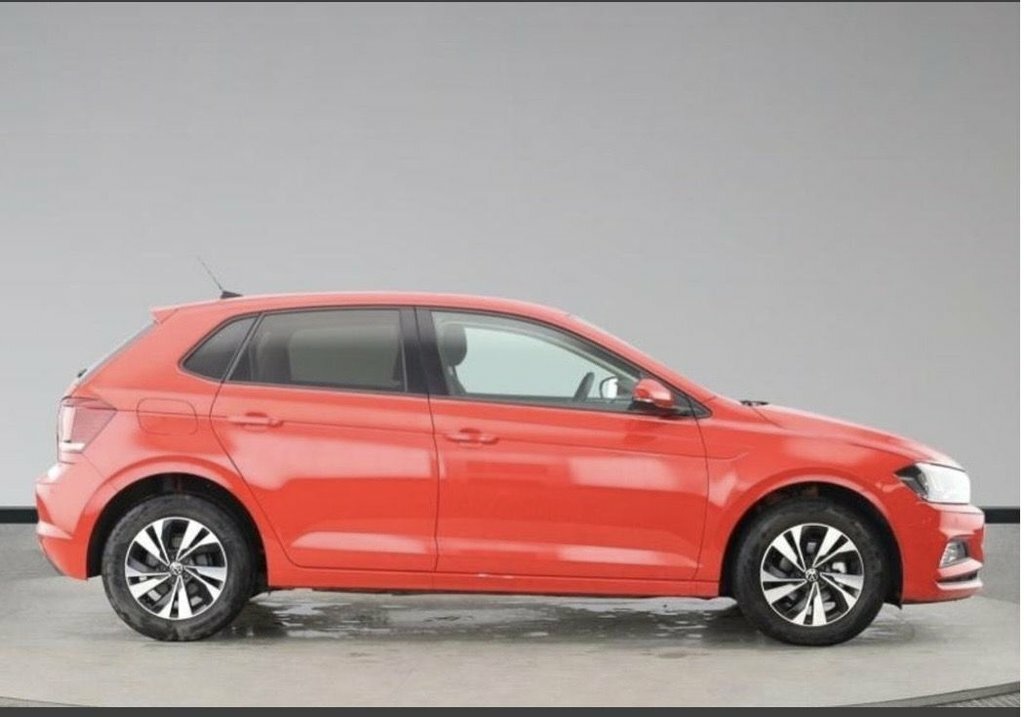 Volkswagen Polo 1L Match Red #2