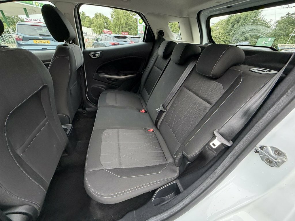 Ford Ecosport Ford Ecosport 1.0 St-line Suv Red #10